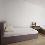 Harry Apartmán Himarë