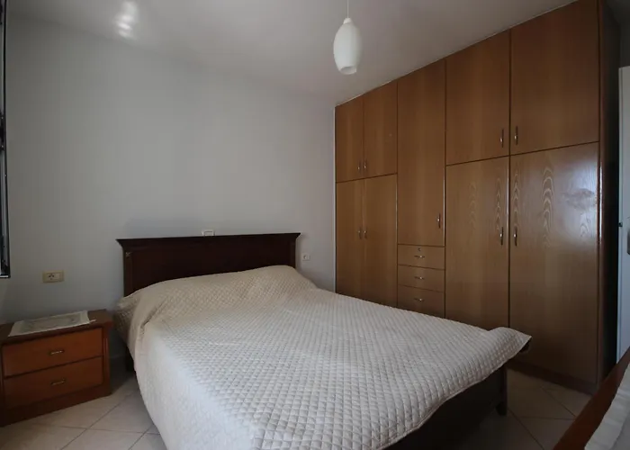 Harry Appartement Himare