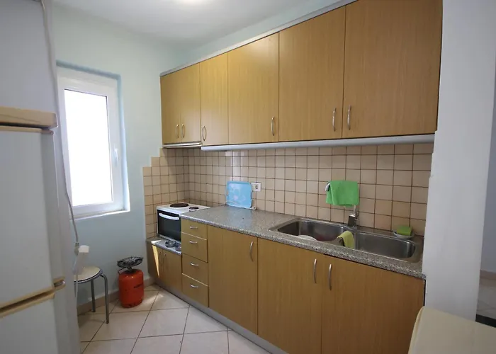 Apartment Harry Himarë